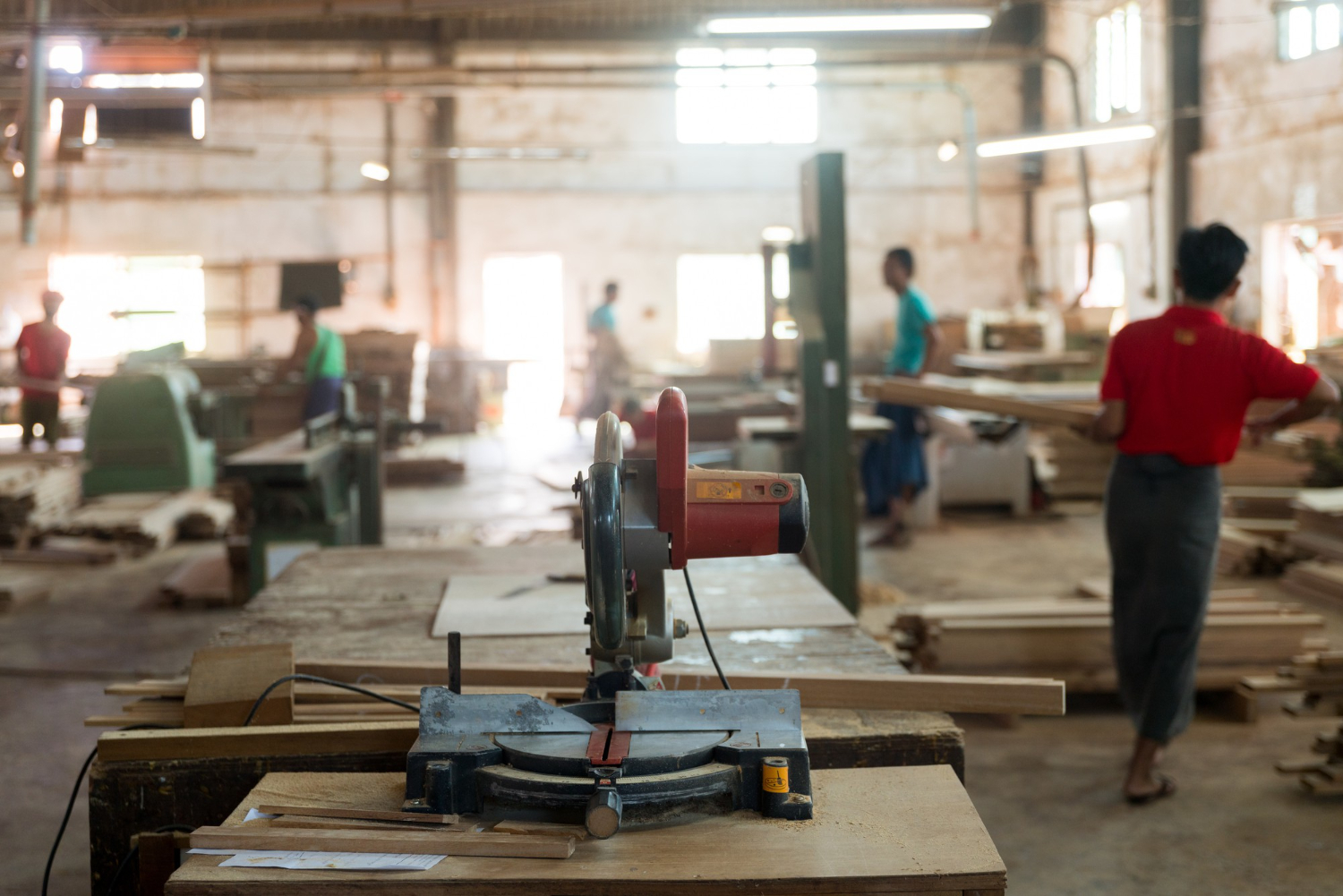 Entreprise de menuiserie à Davézieux